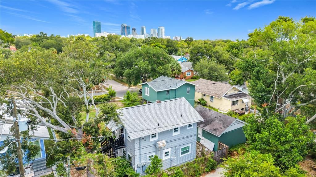 For Sale: $389,000 (2 beds, 0 baths, 1040 Square Feet)