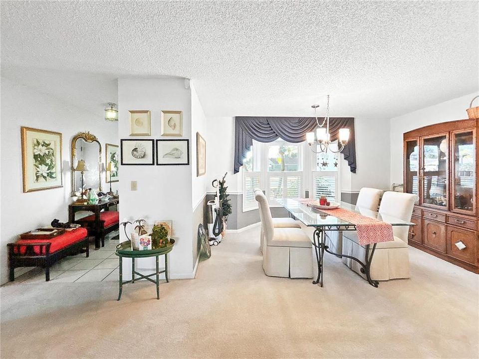 For Sale: $249,000 (2 beds, 2 baths, 1750 Square Feet)