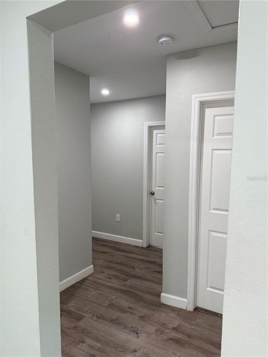 For Sale: $285,000 (3 beds, 2 baths, 1405 Square Feet)