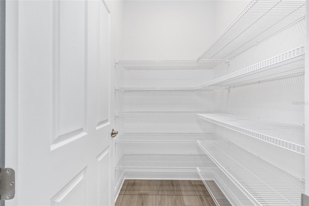 En Renta: $2,800 (3 camas, 3 baños, 2536 Pies cuadrados)