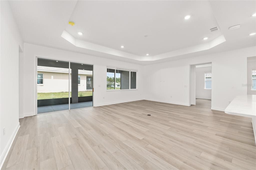En Renta: $2,800 (3 camas, 3 baños, 2536 Pies cuadrados)