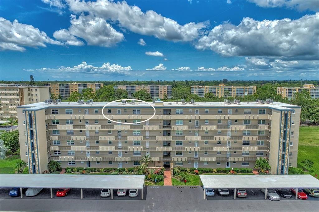 For Sale: $214,900 (2 beds, 2 baths, 1008 Square Feet)