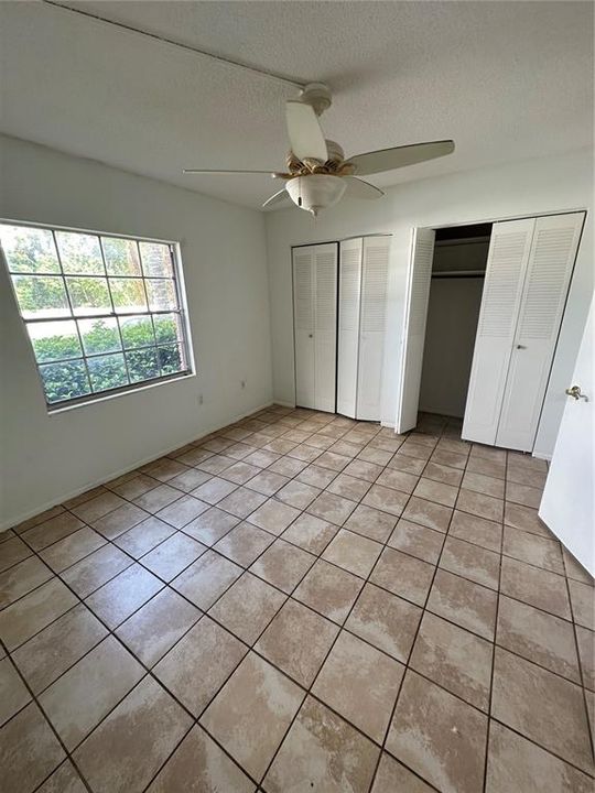 For Rent: $1,200 (1 beds, 1 baths, 650 Square Feet)
