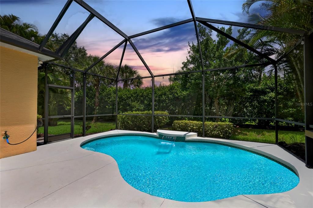 На продажу: $575,000 (3 спален, 2 ванн, 1932 Квадратных фут)