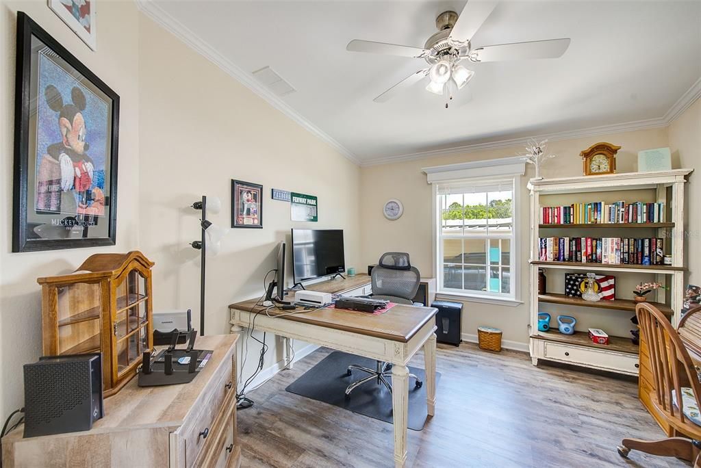 For Sale: $259,900 (3 beds, 2 baths, 1382 Square Feet)