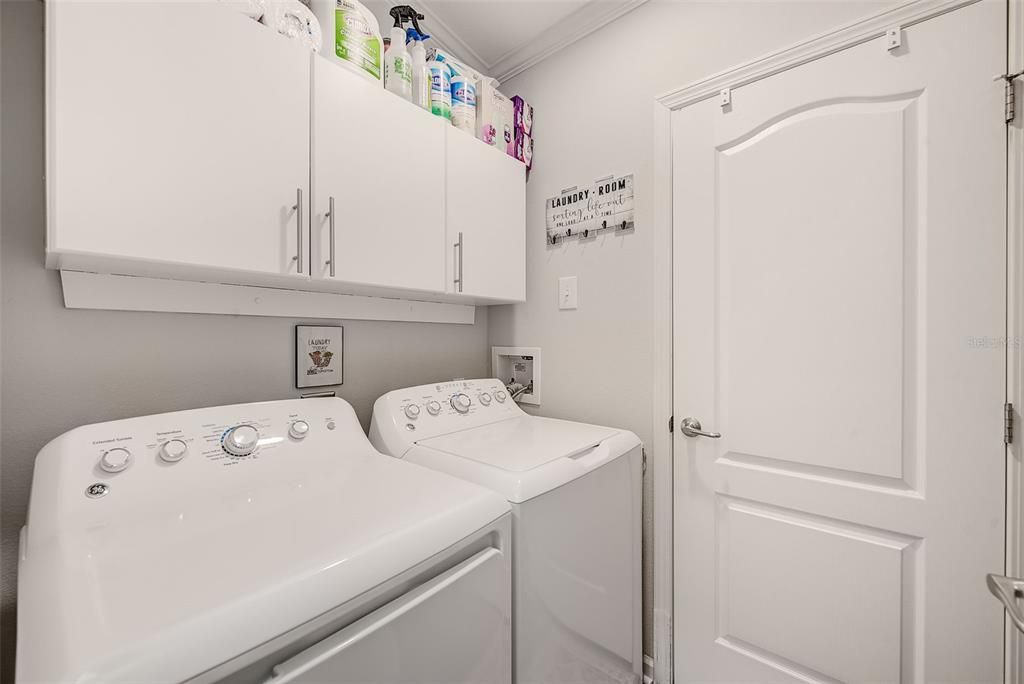 For Sale: $259,900 (3 beds, 2 baths, 1382 Square Feet)