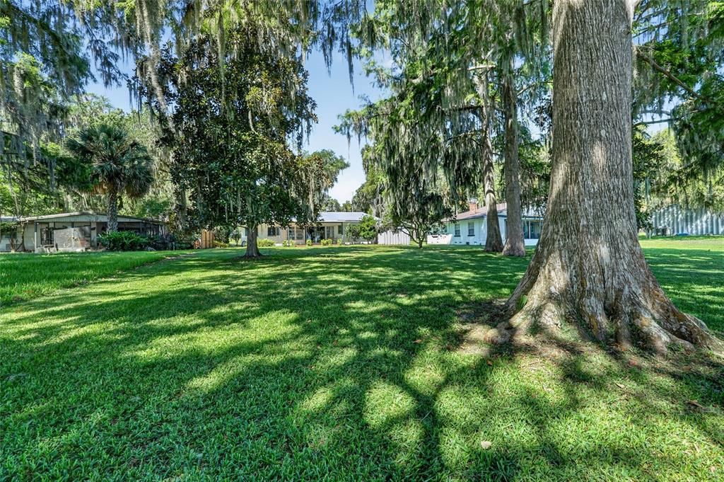 En Venta: $365,000 (3 camas, 2 baños, 1524 Pies cuadrados)