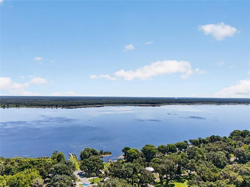 En Venta: $365,000 (3 camas, 2 baños, 1524 Pies cuadrados)