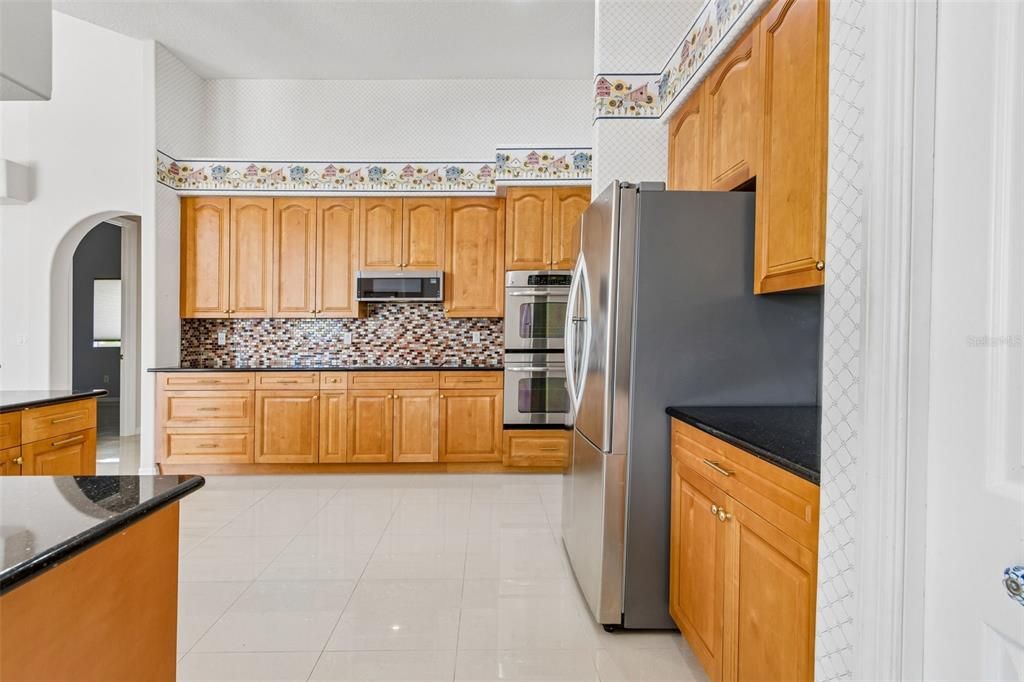 En Venta: $799,000 (4 camas, 3 baños, 3773 Pies cuadrados)