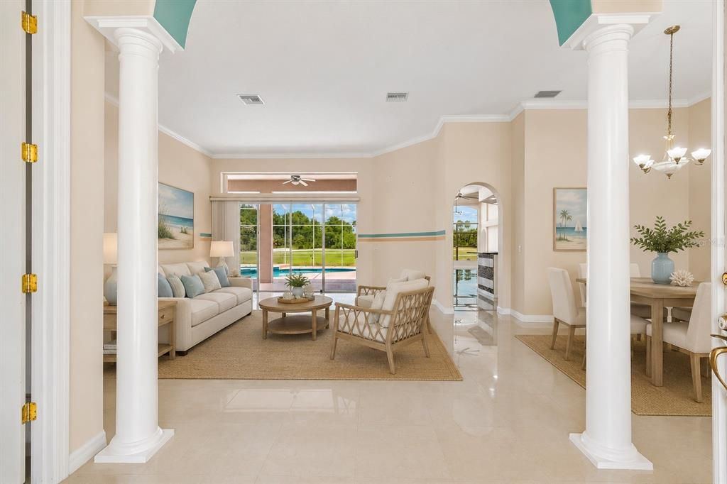 En Venta: $799,000 (4 camas, 3 baños, 3773 Pies cuadrados)