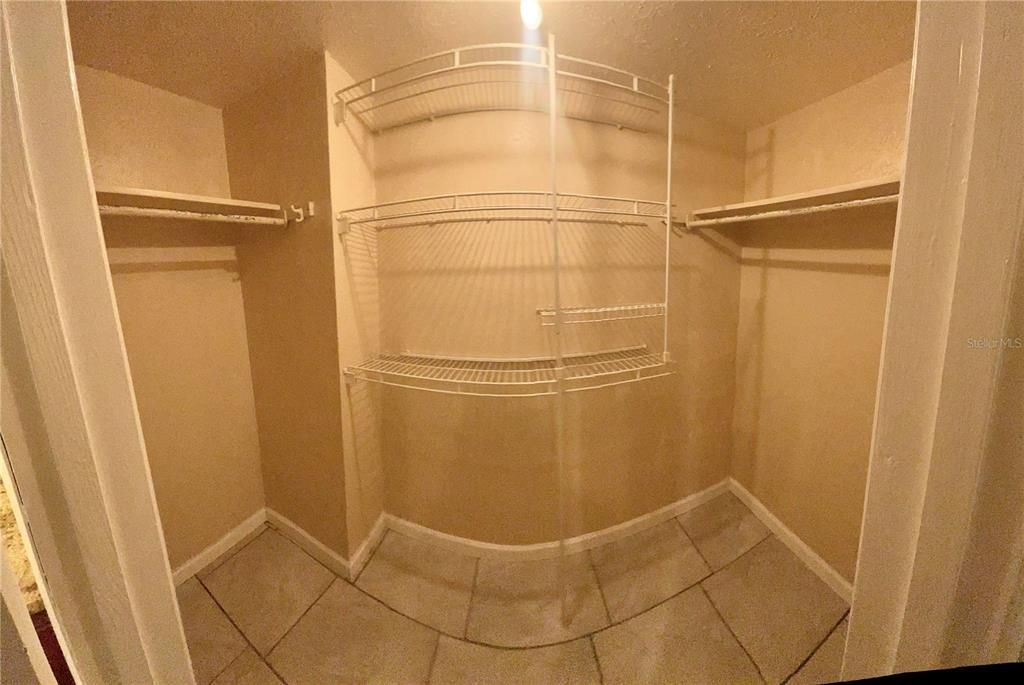 В аренду: $1,300 (1 спален, 1 ванн, 762 Квадратных фут)