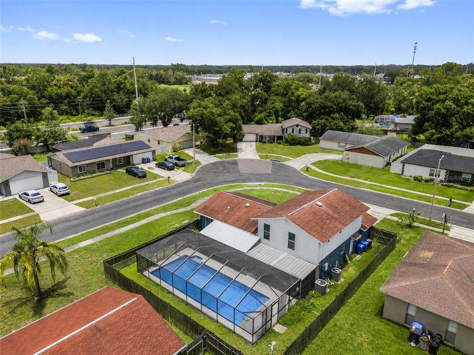 Под контрактом: $379,000 (3 спален, 2 ванн, 1855 Квадратных фут)