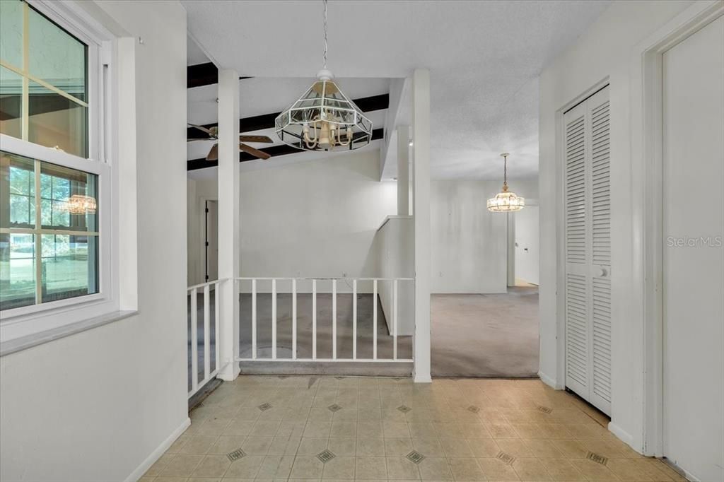 En Venta: $165,000 (2 camas, 2 baños, 1543 Pies cuadrados)