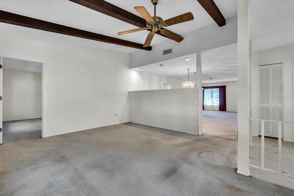 En Venta: $165,000 (2 camas, 2 baños, 1543 Pies cuadrados)