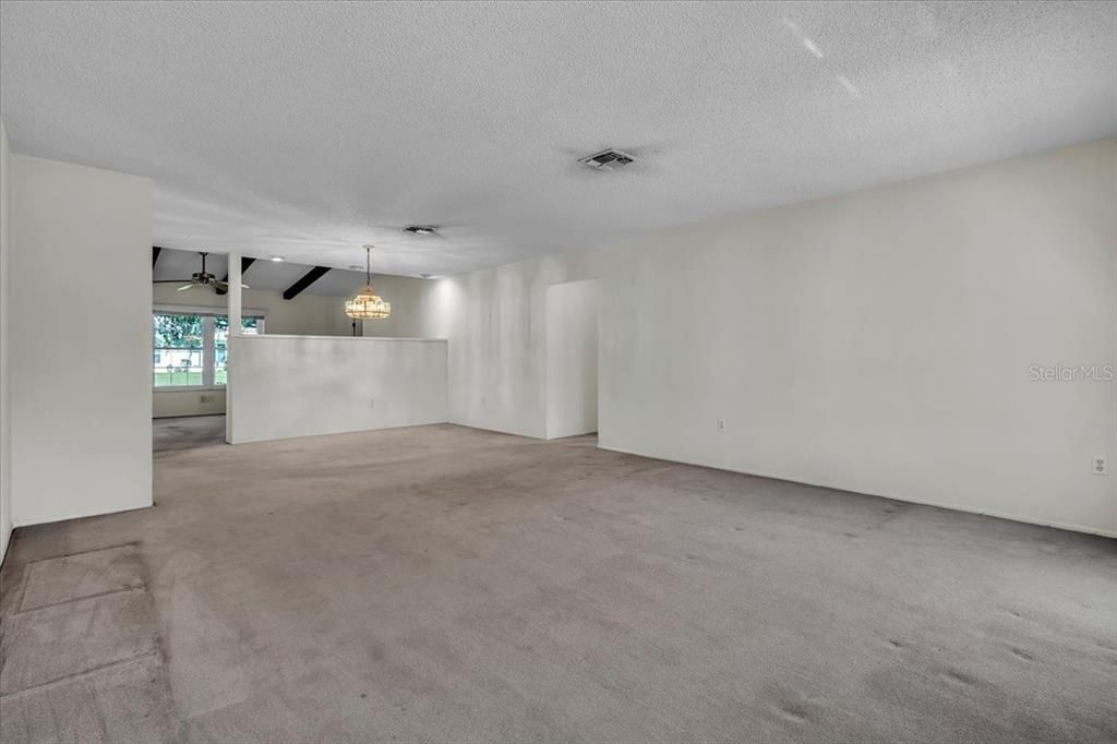 En Venta: $165,000 (2 camas, 2 baños, 1543 Pies cuadrados)