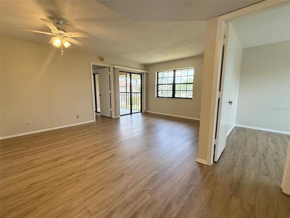 For Rent: $1,400 (2 beds, 2 baths, 838 Square Feet)