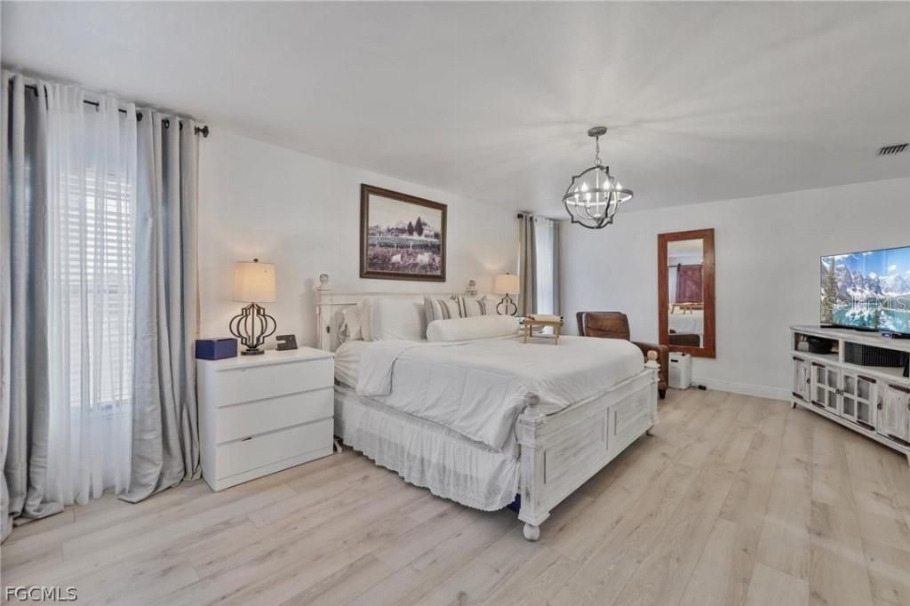 На продажу: $598,000 (4 спален, 2 ванн, 2919 Квадратных фут)