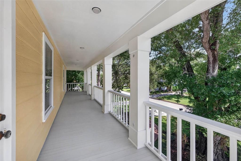 For Sale: $1,495,000 (4 beds, 3 baths, 2904 Square Feet)