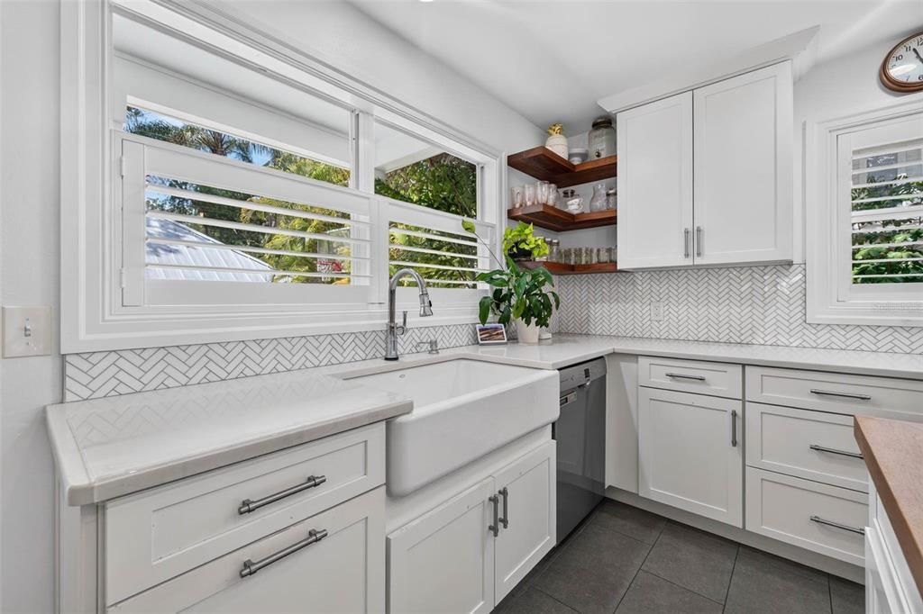 For Sale: $1,495,000 (4 beds, 3 baths, 2904 Square Feet)
