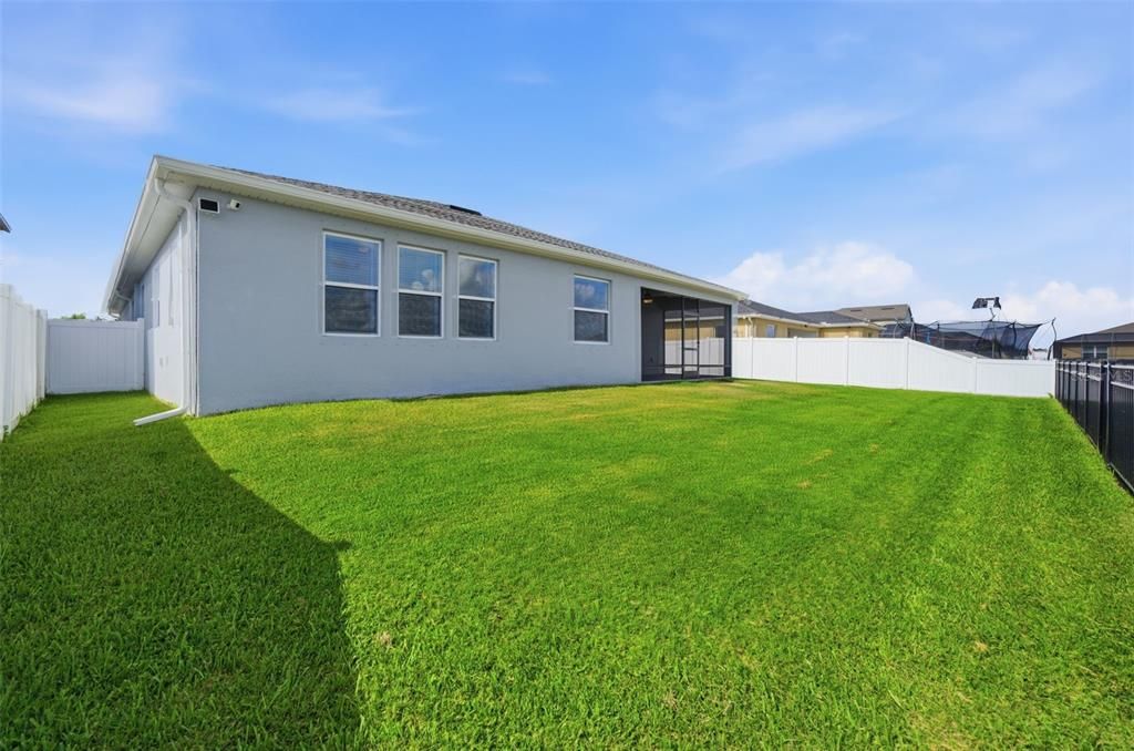 For Rent: $3,400 (4 beds, 3 baths, 2933 Square Feet)