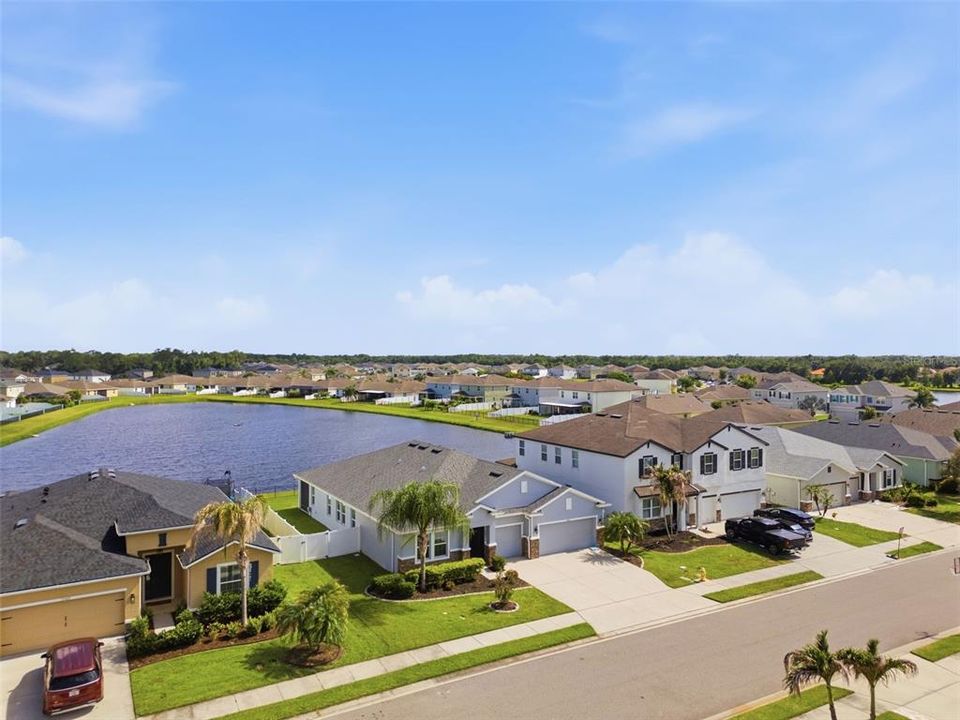 For Rent: $3,400 (4 beds, 3 baths, 2933 Square Feet)