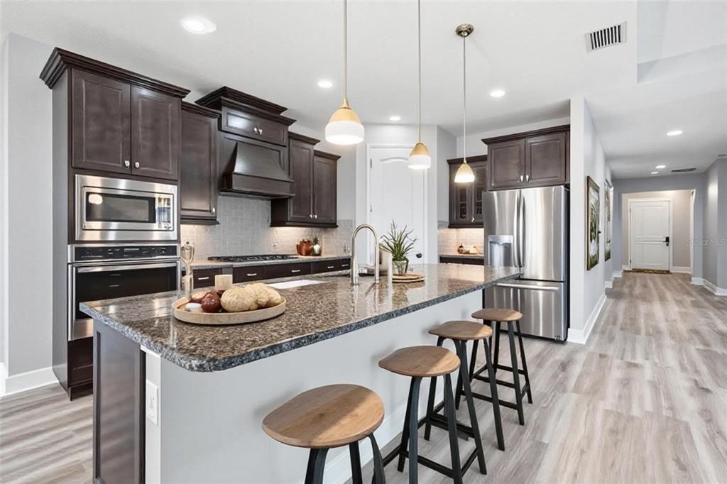 For Rent: $3,400 (4 beds, 3 baths, 2933 Square Feet)