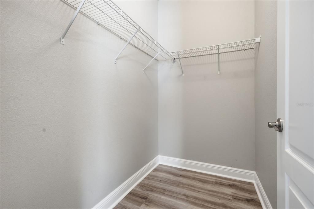 For Rent: $3,400 (4 beds, 3 baths, 2933 Square Feet)