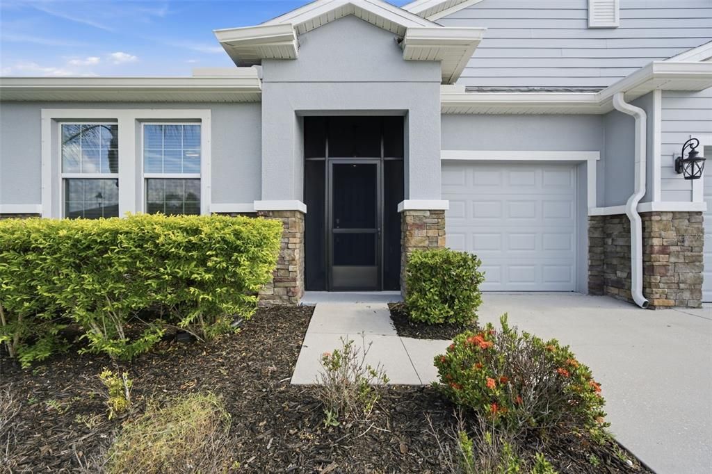 For Rent: $3,400 (4 beds, 3 baths, 2933 Square Feet)