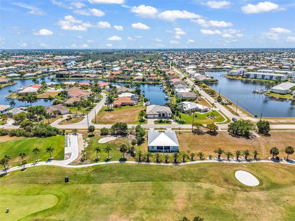 For Sale: $569,000 (6 beds, 0 baths, 2488 Square Feet)