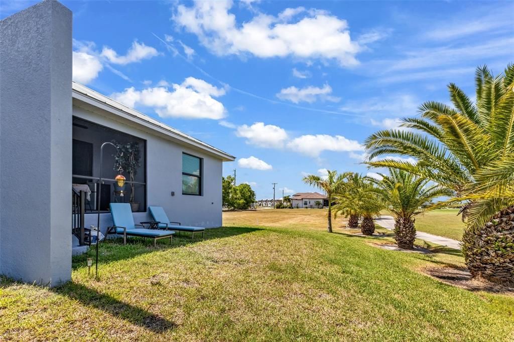 For Sale: $569,000 (6 beds, 0 baths, 2488 Square Feet)