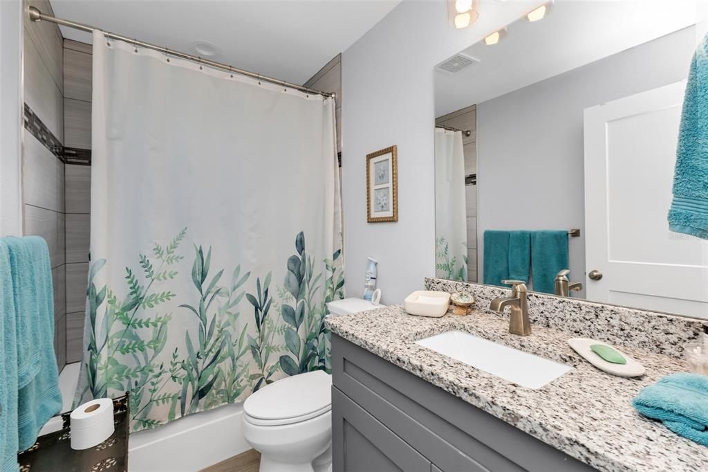 For Sale: $569,000 (6 beds, 0 baths, 2488 Square Feet)