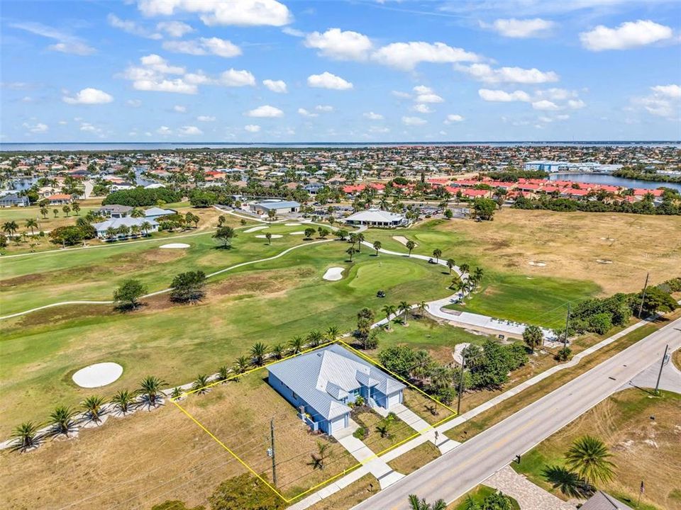 For Sale: $569,000 (6 beds, 0 baths, 2488 Square Feet)