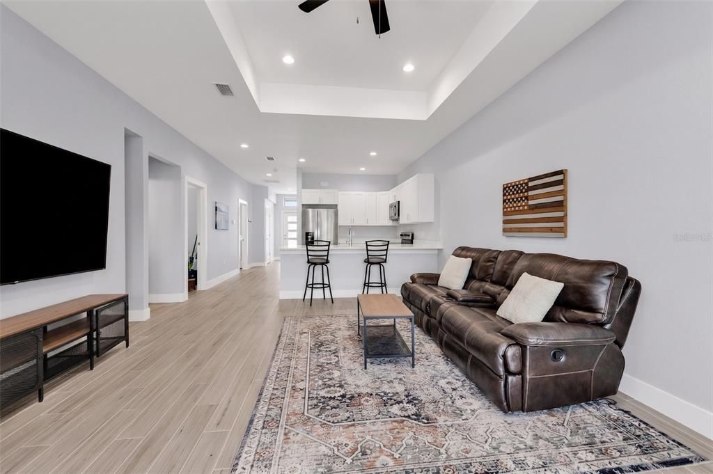 For Sale: $569,000 (6 beds, 0 baths, 2488 Square Feet)