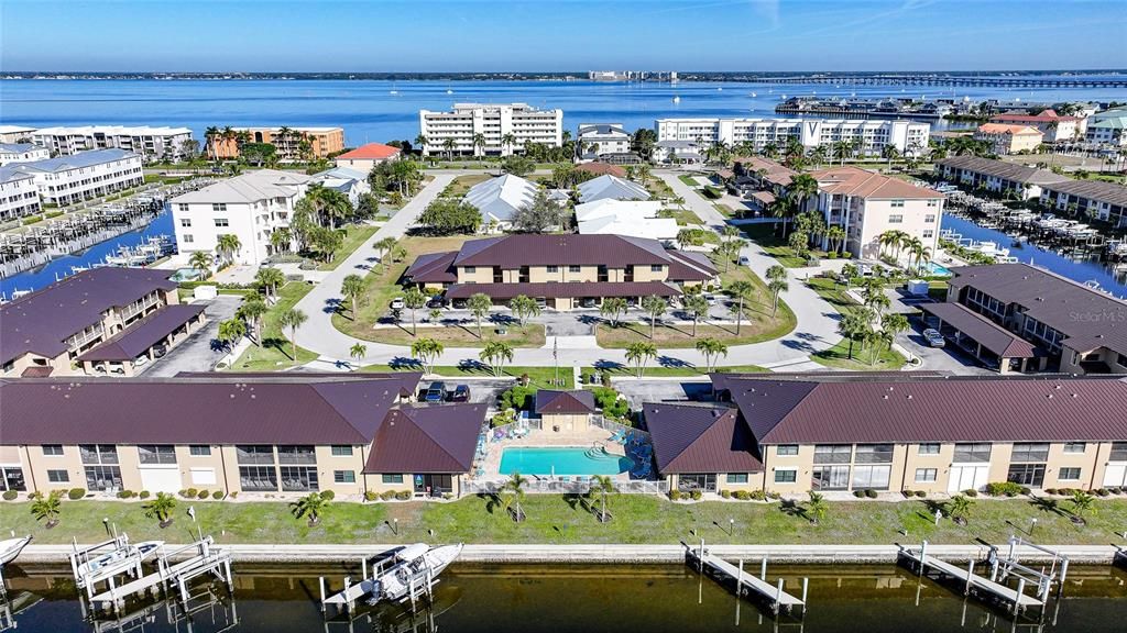 For Rent: $2,000 (3 beds, 2 baths, 1483 Square Feet)
