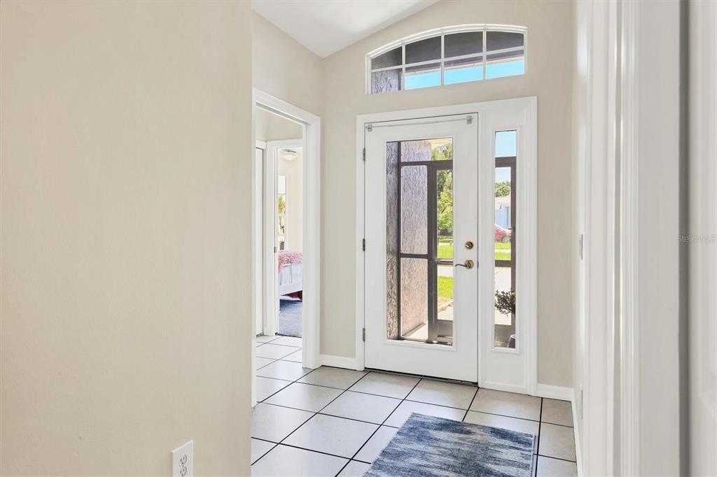 For Sale: $450,000 (3 beds, 2 baths, 1555 Square Feet)