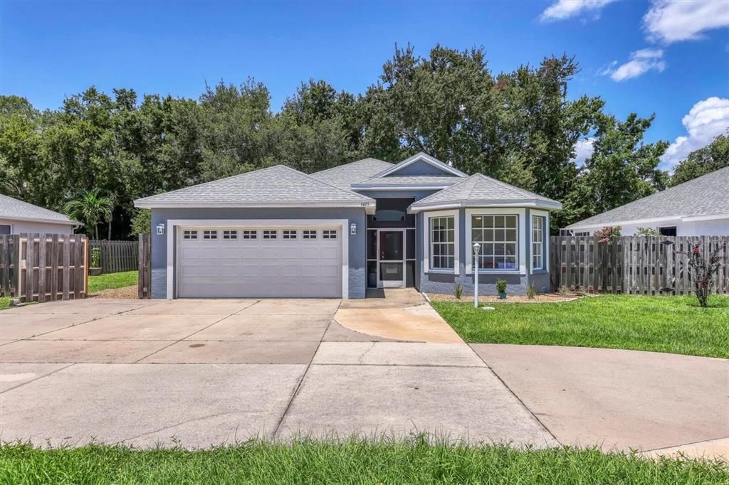 For Sale: $450,000 (3 beds, 2 baths, 1555 Square Feet)