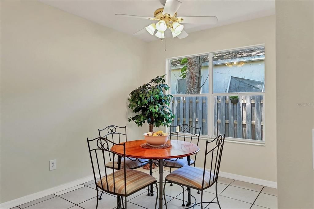 For Sale: $450,000 (3 beds, 2 baths, 1555 Square Feet)