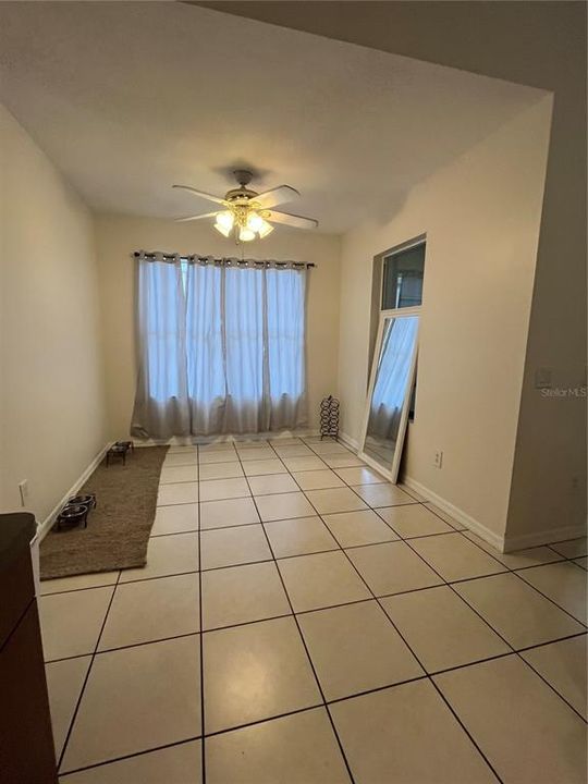 For Sale: $450,000 (3 beds, 2 baths, 1555 Square Feet)