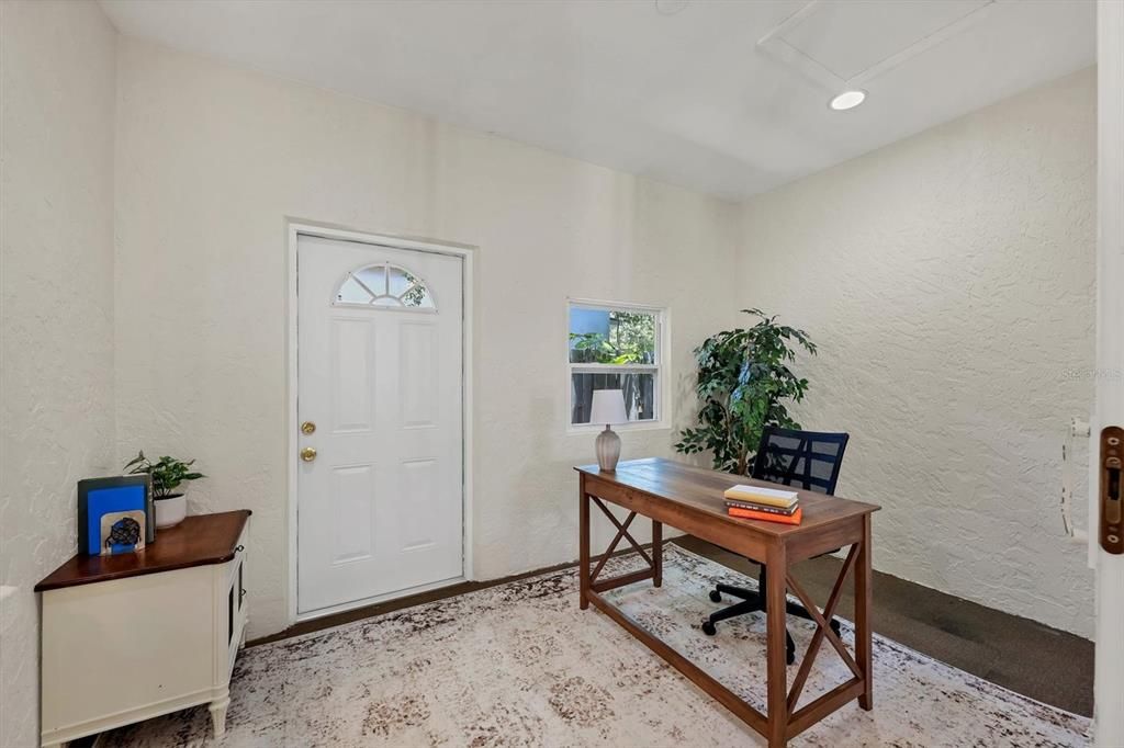 For Sale: $450,000 (3 beds, 2 baths, 1555 Square Feet)