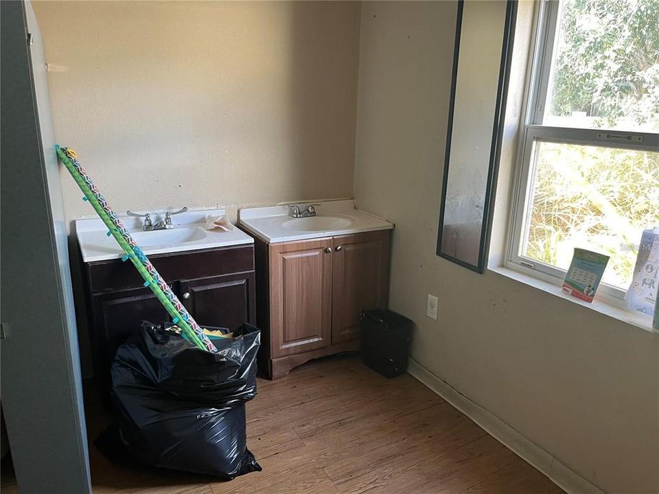 For Sale: $500,000 (0 beds, 0 baths, 2675 Square Feet)