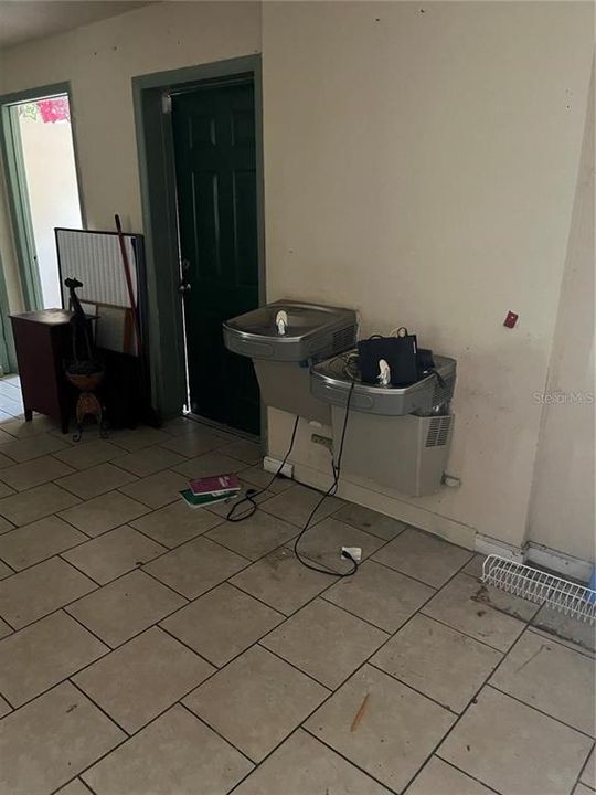For Sale: $500,000 (0 beds, 0 baths, 2675 Square Feet)
