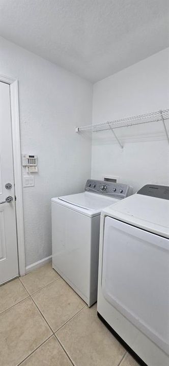 В аренду: $1,900 (3 спален, 2 ванн, 2190 Квадратных фут)