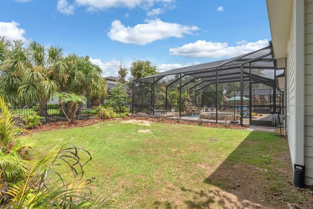 En Venta: $1,175,000 (6 camas, 4 baños, 3640 Pies cuadrados)