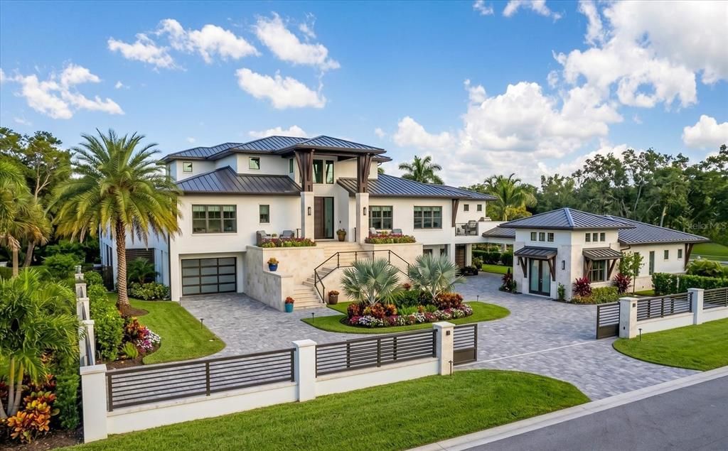 For Sale: $3,300,000 (0.59 acres)