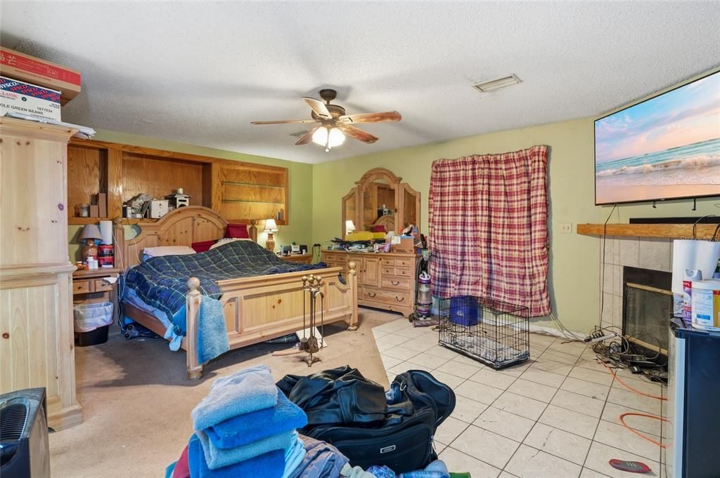 For Sale: $650,000 (4 beds, 3 baths, 2280 Square Feet)