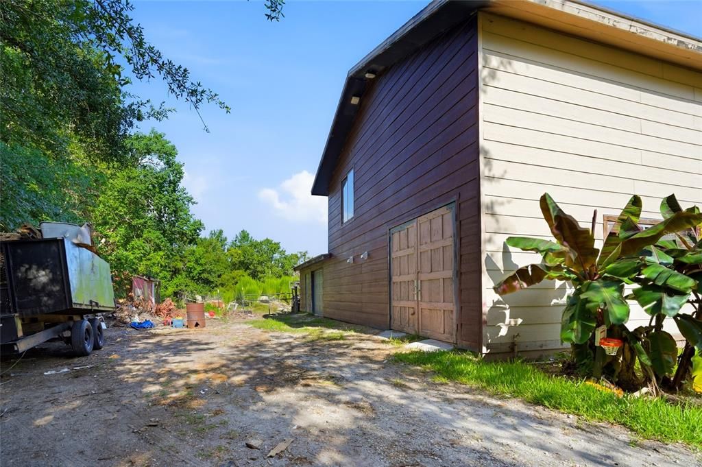 For Sale: $650,000 (4 beds, 3 baths, 2280 Square Feet)