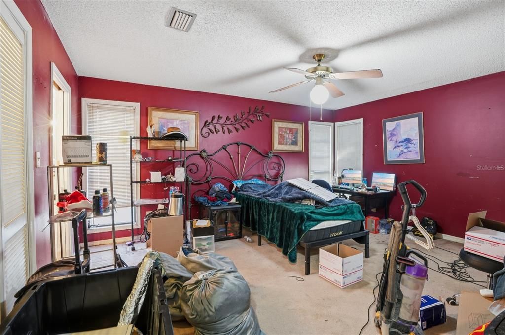 For Sale: $650,000 (4 beds, 3 baths, 2280 Square Feet)