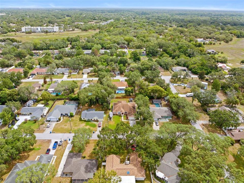 En Venta: $375,000 (4 camas, 2 baños, 2547 Pies cuadrados)