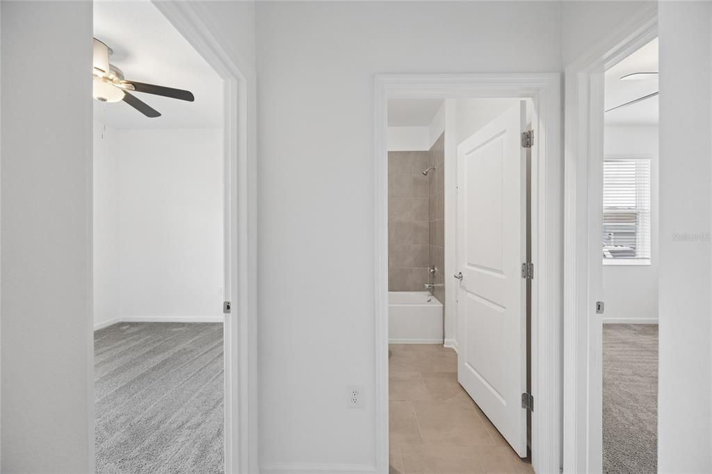 В аренду: $2,100 (3 спален, 2 ванн, 1760 Квадратных фут)