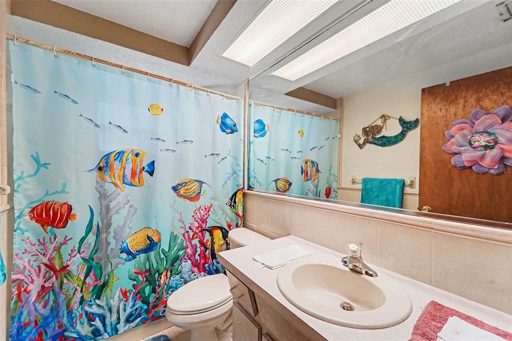 For Sale: $327,000 (3 beds, 2 baths, 1454 Square Feet)